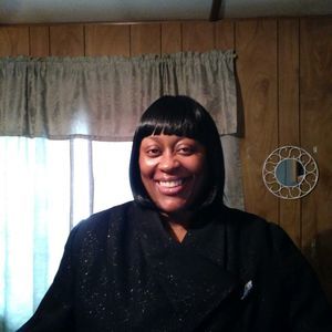 Meet your Posher, Shelly